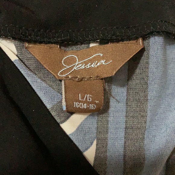 Long dress/shirt would look great with tights and boots - Picture 4 of 4